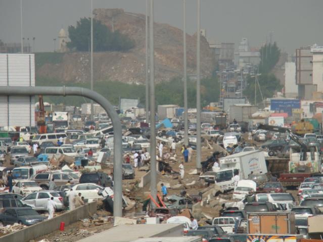 :	12592599992.jpg
: 640
:	49.4 